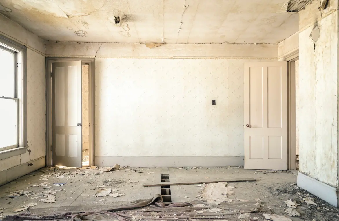 Waste disposal crew managing a cleanout project in Bunkie